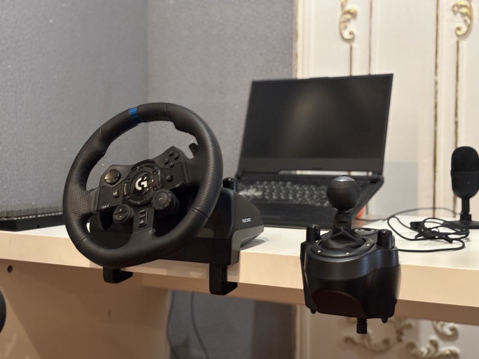 Logitech g923 для ПК и PS4/PS5