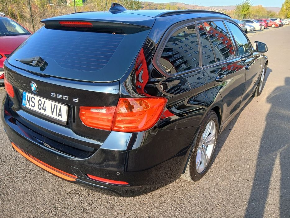 Vând BMW 320 F31