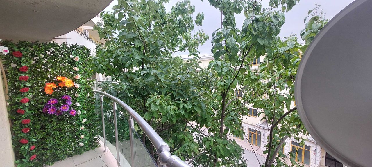Дава се под наем Двустаен апартамент в к.к. Св.Св. Константин и Елена - 60 кв.м за 600 € - Снимка #15