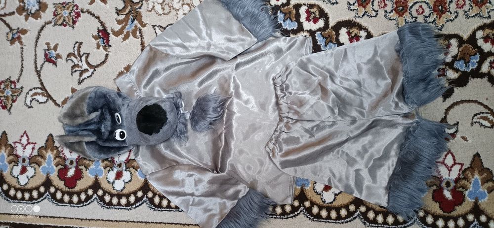 Новогодний костюм волка