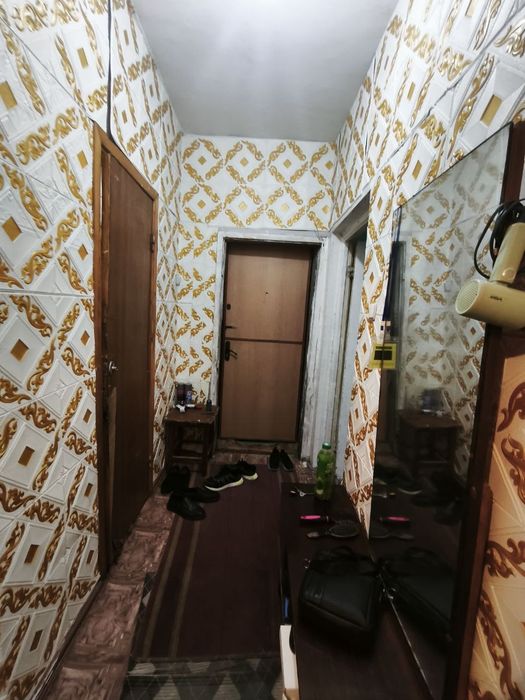 Куйлюк 5 массив. 1-комн кВ. 42м². Не торец. Сергелинский р-н.