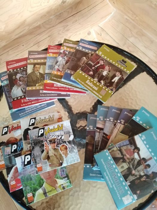 DVD Reducere 11%  -  150 DVD colecție unică filme+CADOU un DVD playe