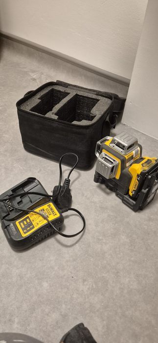 Laser 360  DeWalt 450 lei