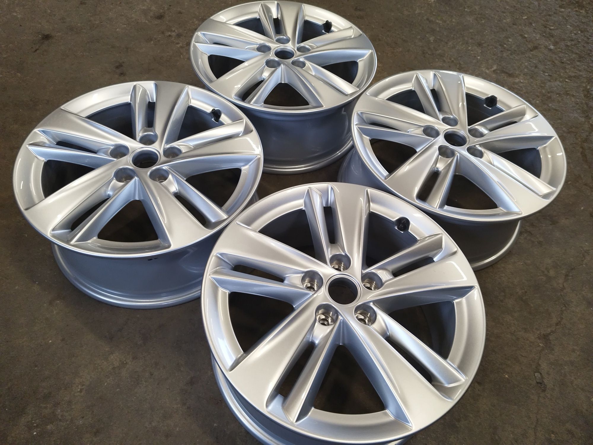 17" Opel 5x108 Оригинални Джанти