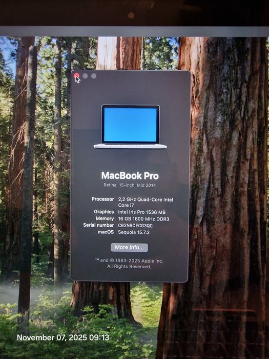 Apple Macbook 15" 16gb RAM 256SSD