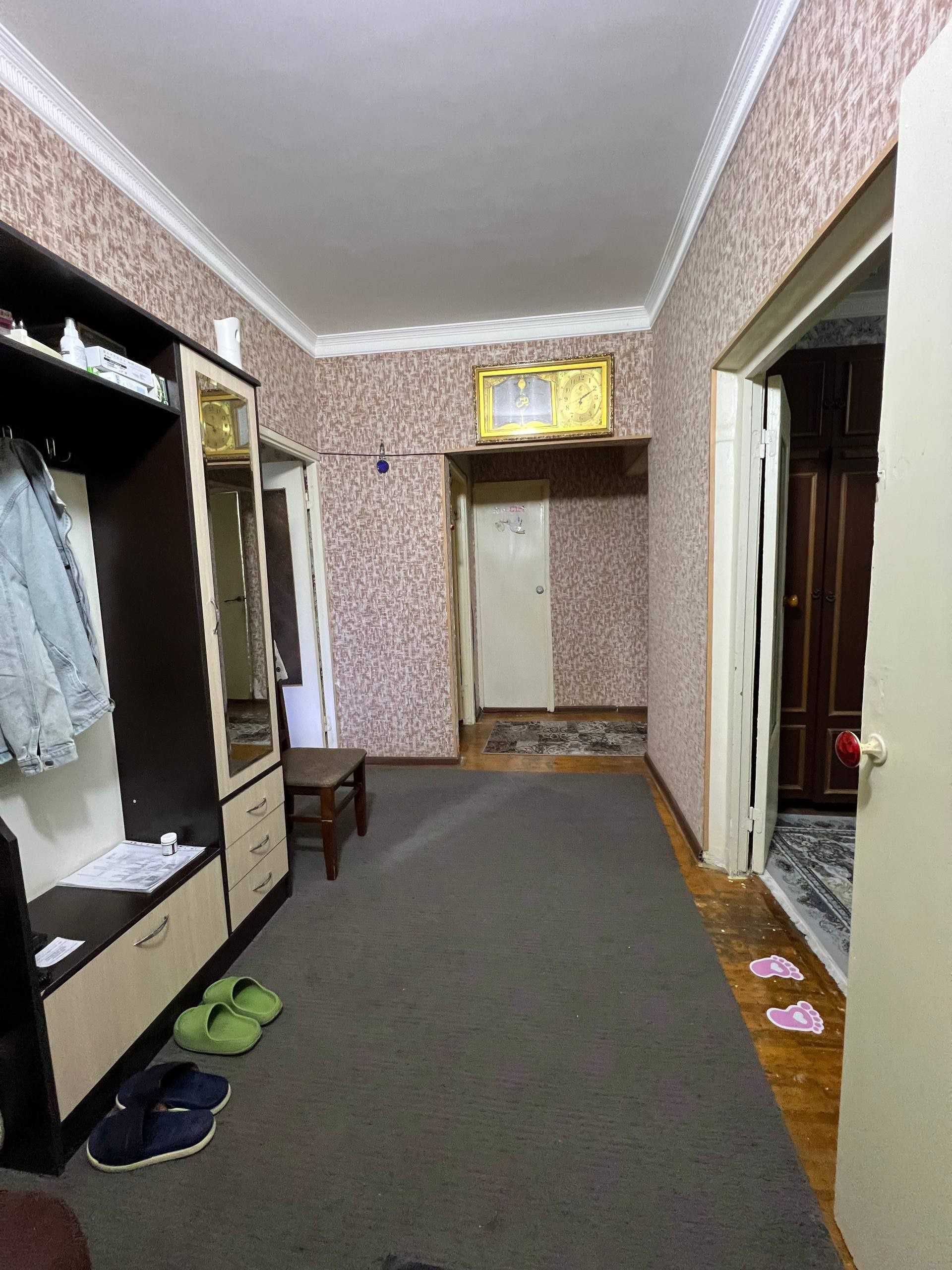 Продаётся квартира 3 ком 78 м2 балкон 2х6 отличное локация