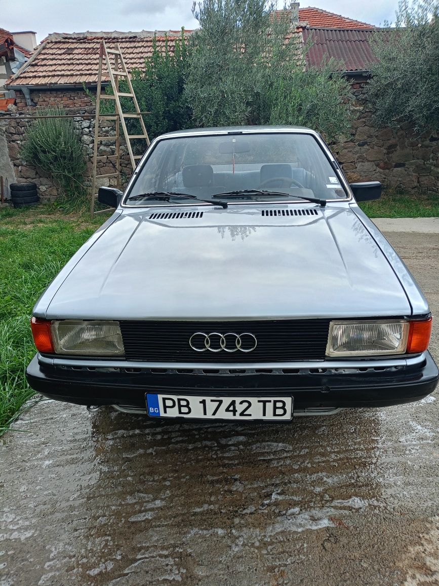 Продавам Ауди 80 купе 1983г
