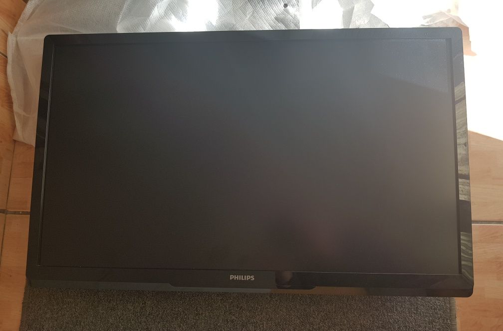 Televizor LED Philips 81CM 32PFL3107K/02