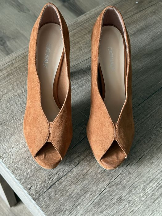 Pantofi femei cu toc