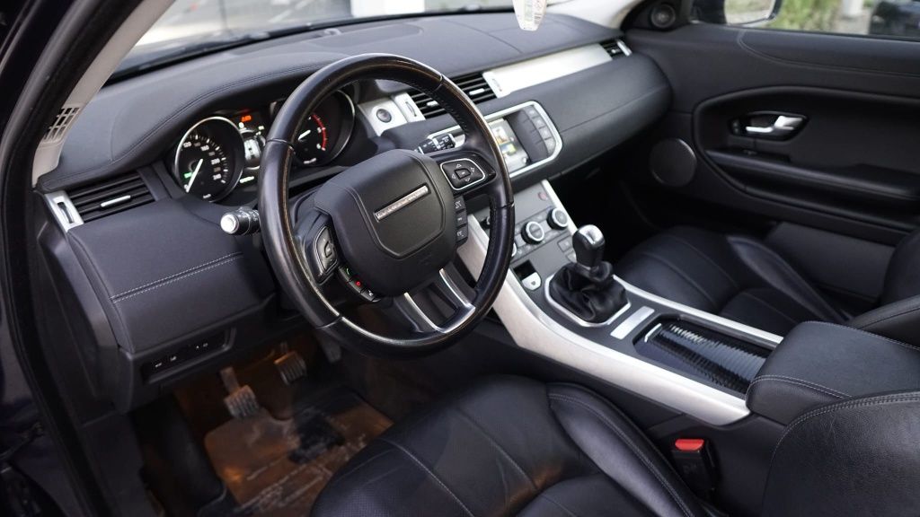 Range Rover Evoque R line