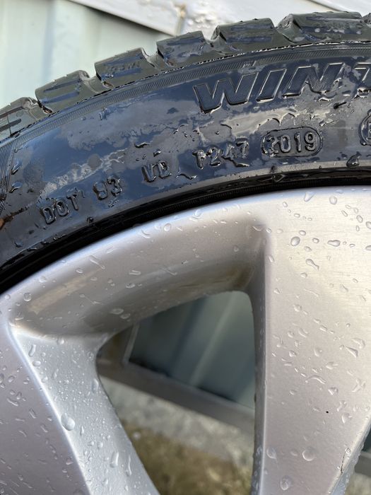 Jante/cauciucuri iarna volvo R18 245/40 R18