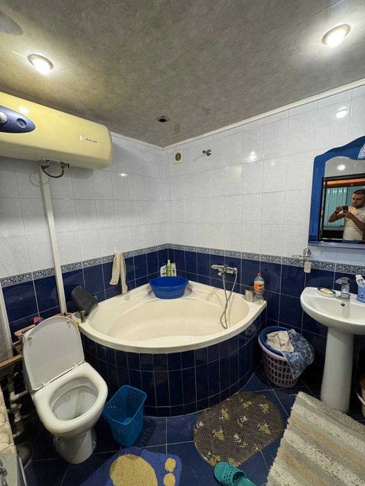 Продаётся 4х комнатная квартира с развитой инфраструктурой