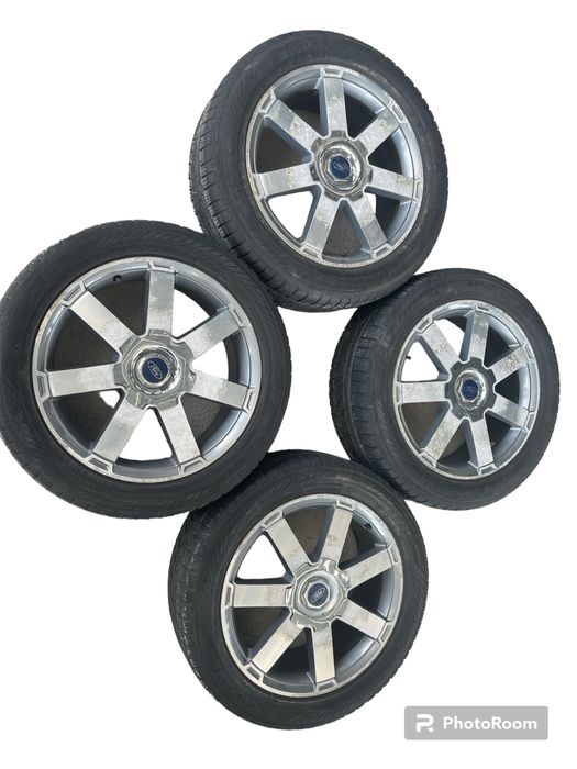 Jante aliaj originale Ford R18 cu anvelope de iarna 235 50 R18