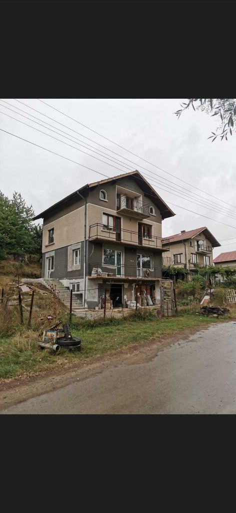Продава се Къща в Перник, Център - 240 кв.м за 309 €/кв.м - Снимка #7