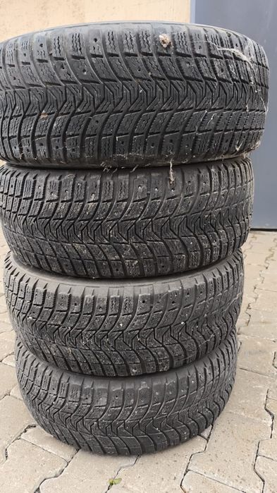 Зимняя резина Мишлен в отличном состоянии