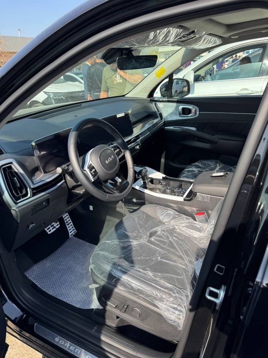 Kia Sorento 2024 yil 2.5  7 O’rinlik