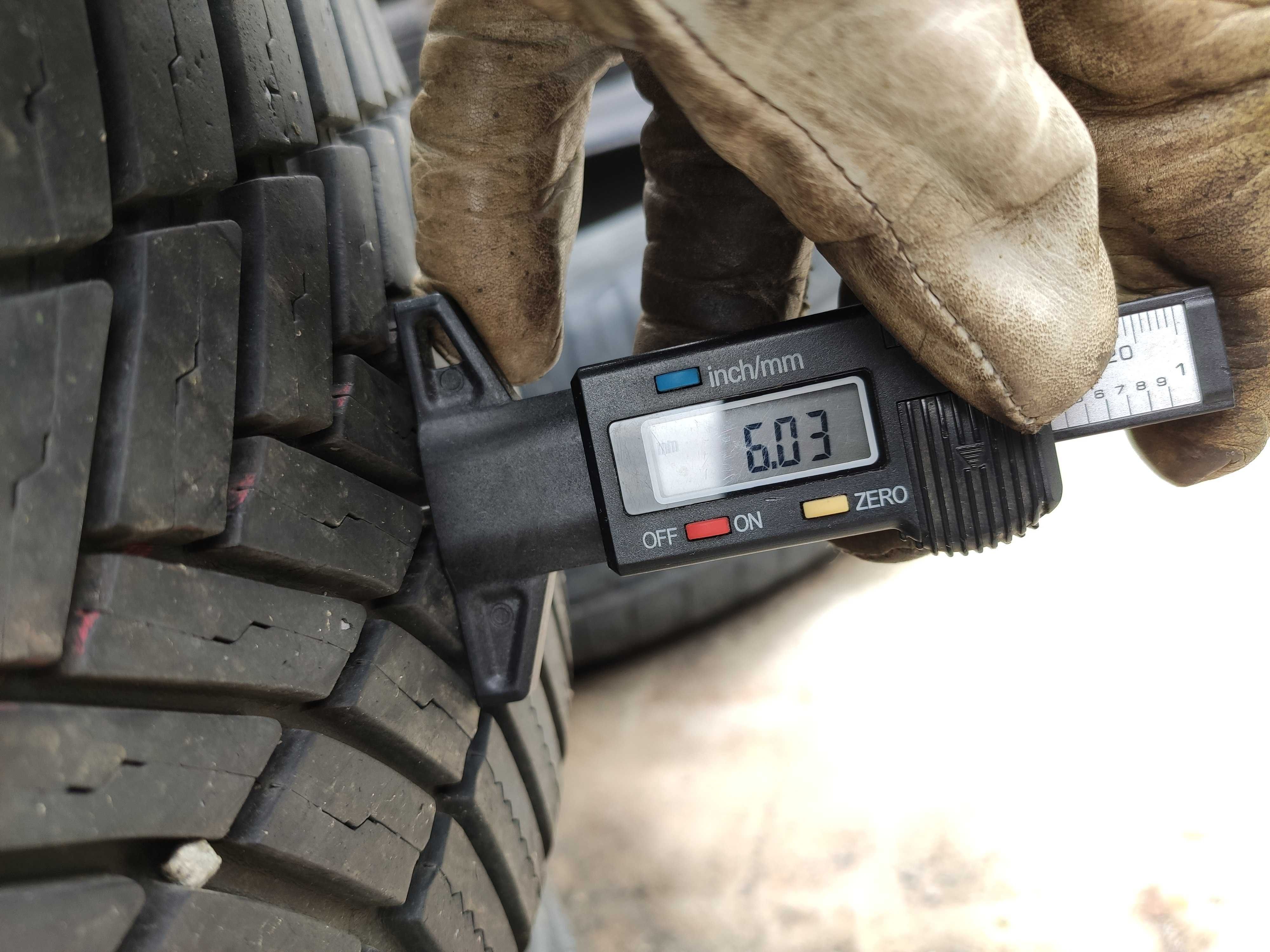 2бр Всесезонни гуми 225 40 19 - Bridgestone
