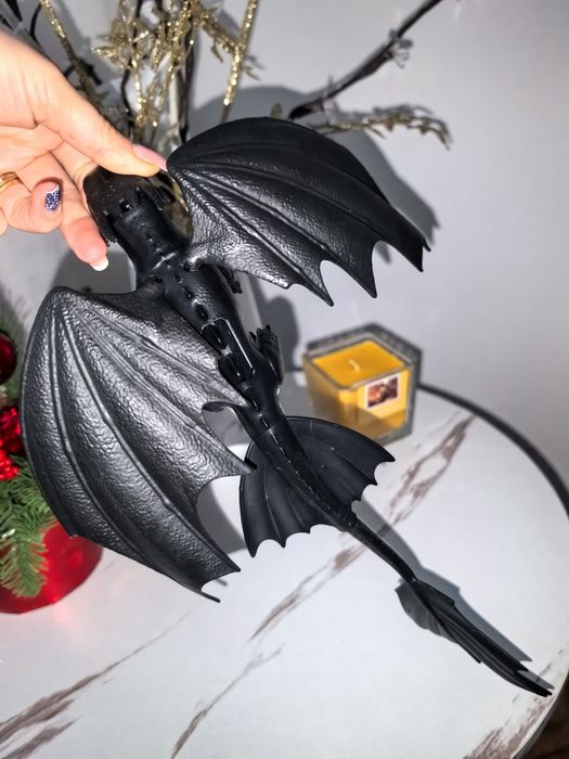 Jucărie dragon furia nopții nou