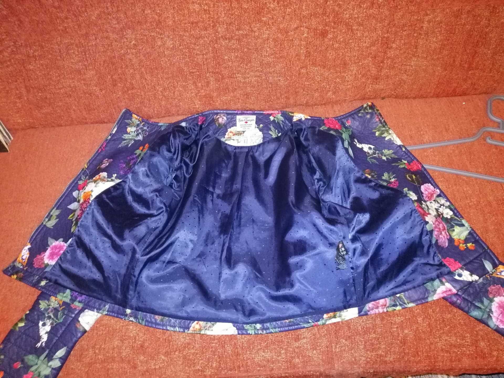 Geaca dama fete Lee Cooper piele PU albastru flori rosu roz vulpe S