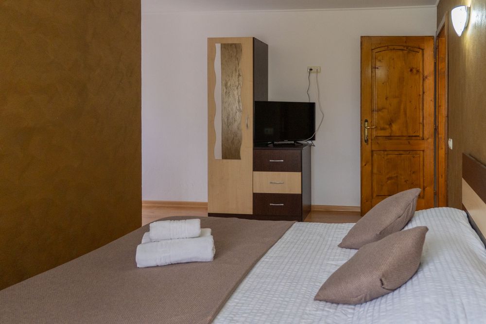 Vila de închiriat  la 10 minute de Bran