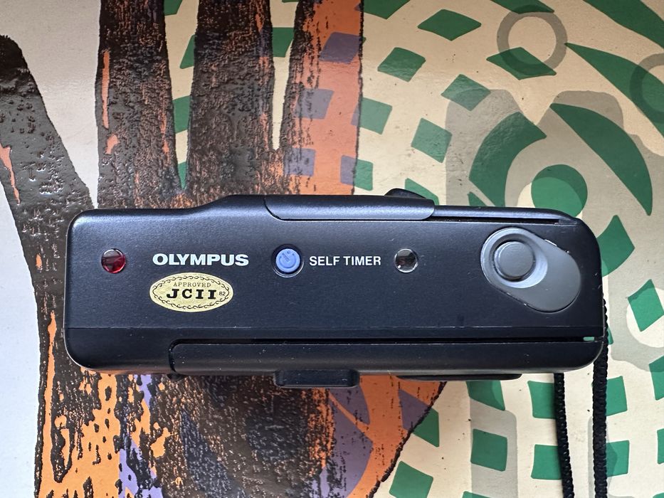 Olympus AM100 compact analog