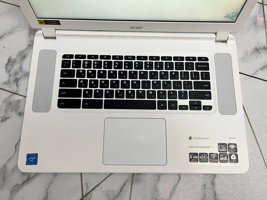 Ноутбук Acer chrombook 15 в отличном состоянии.