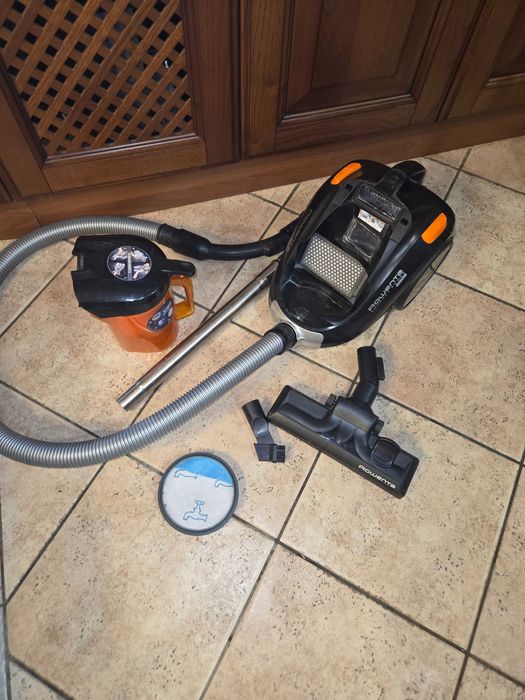 Прахосмукачка Rowenta compact power cyclonic