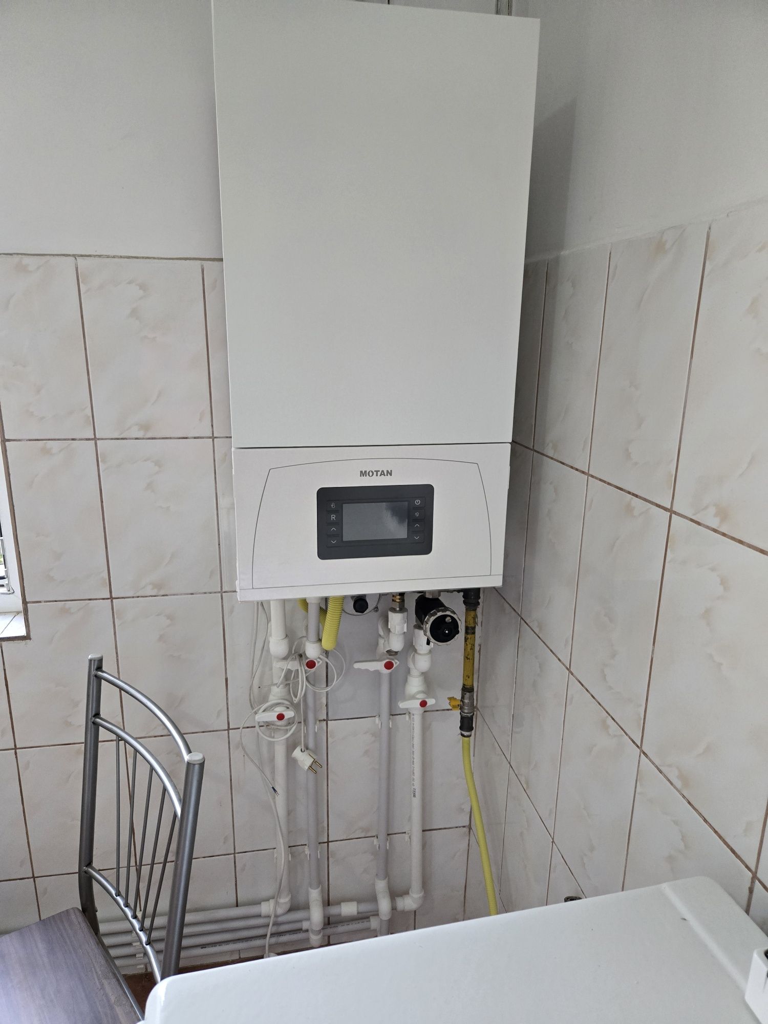 Instalator sanitare si termice