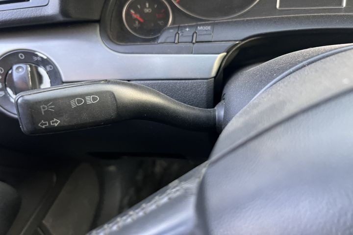 Maneta semnalizare Audi A4 B7