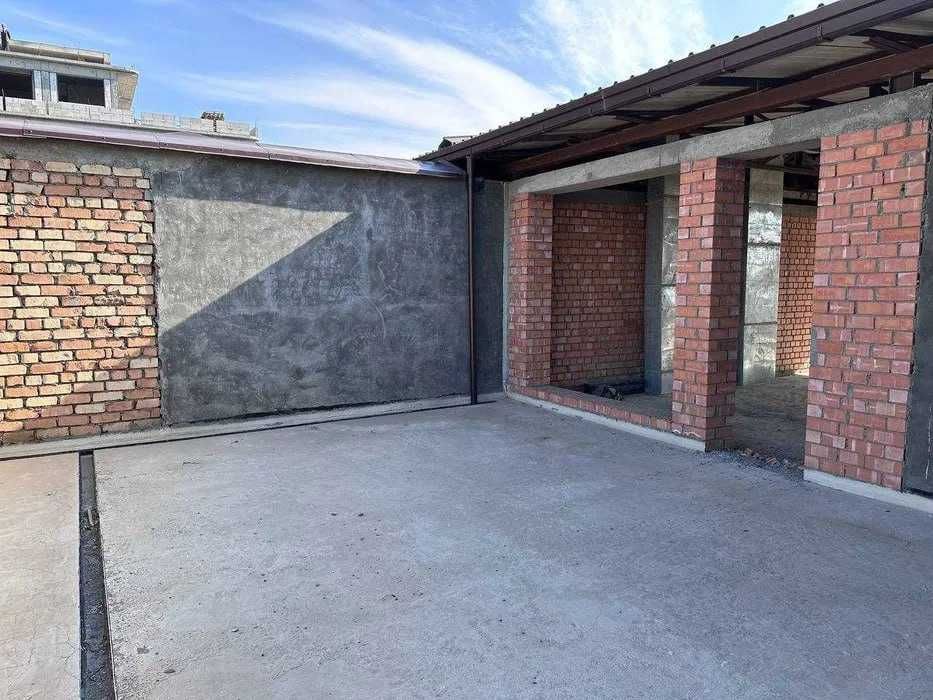Airport House 6/9/10 квартира коробка 250м2: Яккасарай Улица Бобура