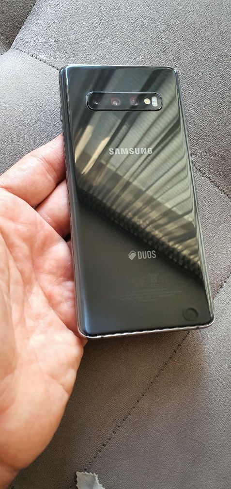 Samsung S10+ за смяна на дисплей