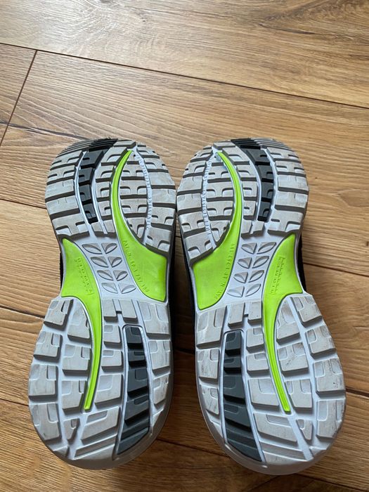 ELTEN-g h e t e de lucru, stare impecabila, cu bombeu, pr barbati, 40