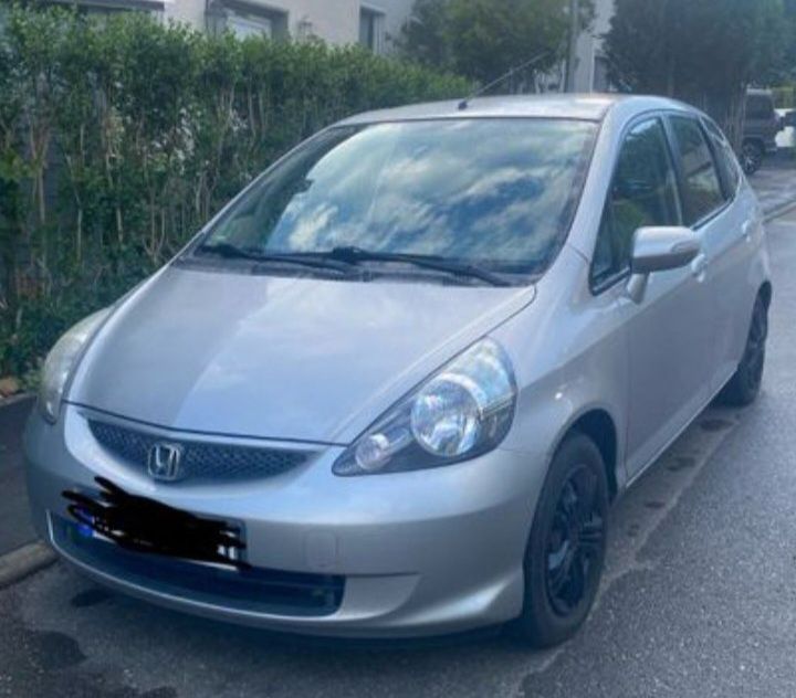 Honda Jazz- 2006г. Нов внос от Германия

155000км

клима автоматик