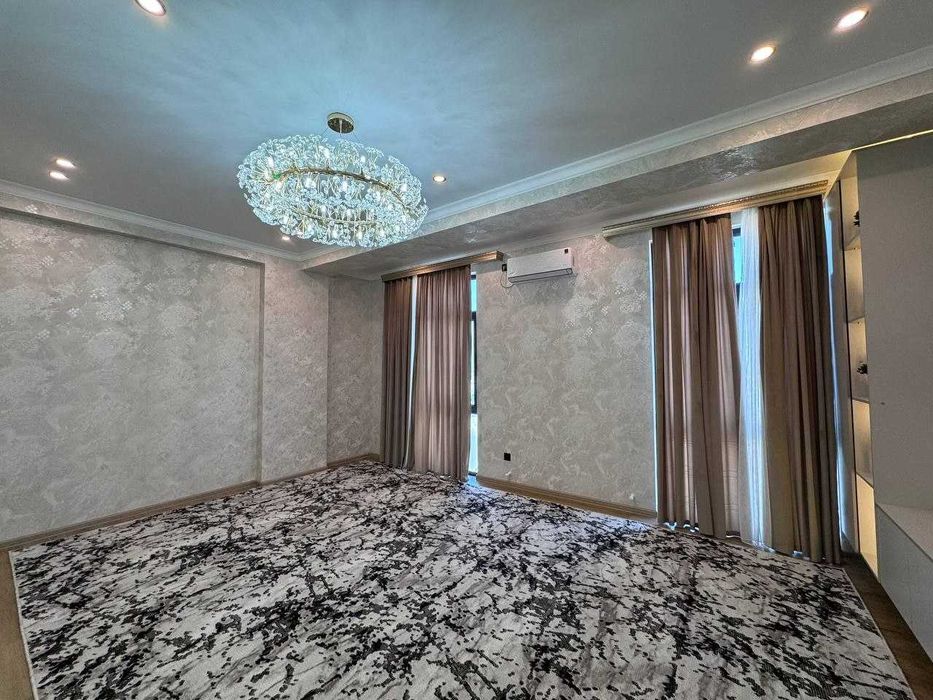 3 хоналик квартира 8 этаж янги лифтлик дом, бухара сити, латтико