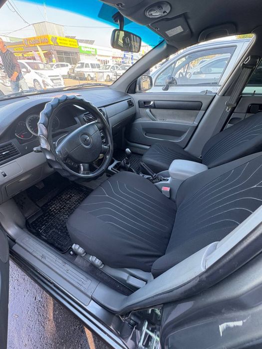 Gentra 2015 probeg 140000 narhi7800$