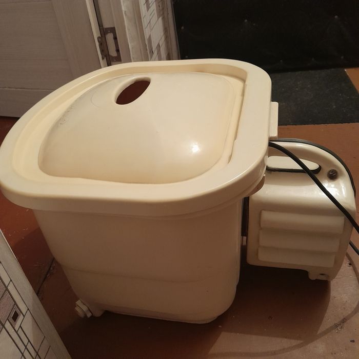 Продам машинку стиральную малютку.б/у,в отличном состоянии