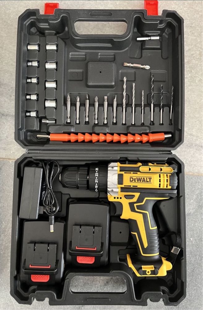 Шуруповерт “DeWALT” 48v. Шруповерт