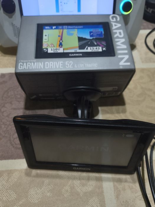 Навигация Garmin Drive 52