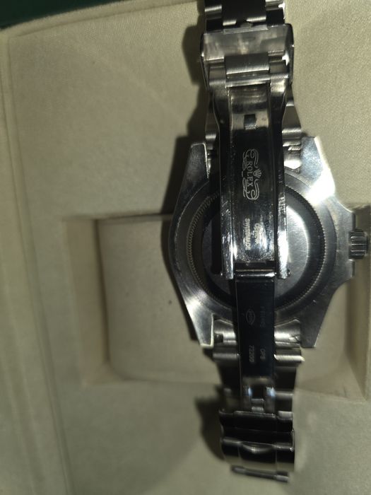 Часовник Rolex Submarimer