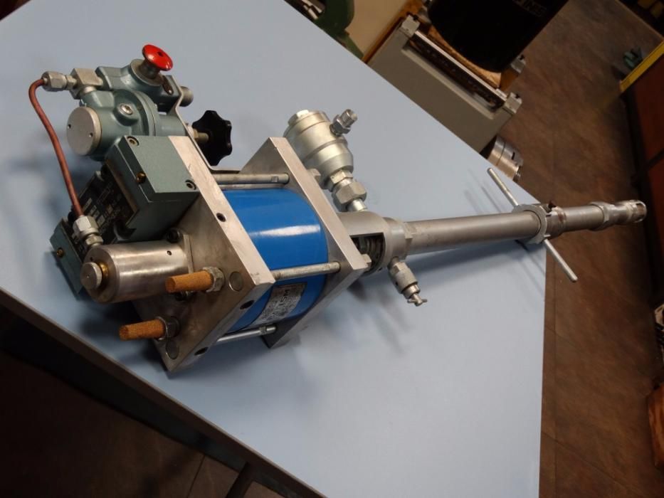 агрегат за безвъздуно боядисване УВД 1.5М