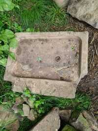 Каменна мивка корито