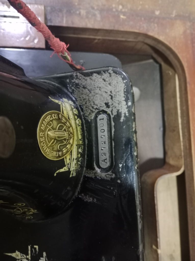 Продам машинка швейная