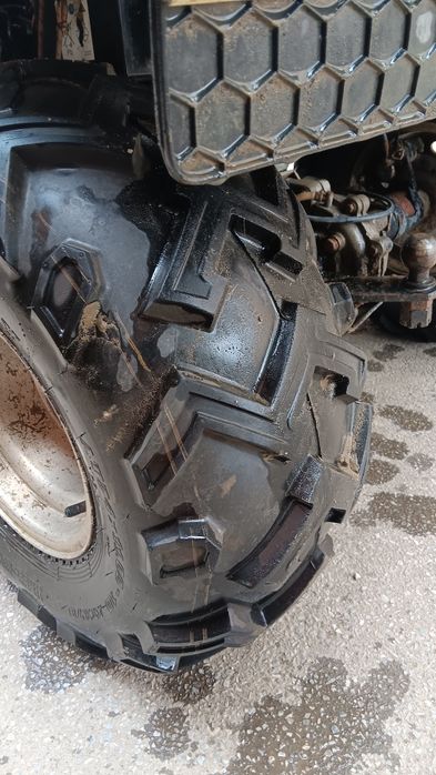 Vând ATV Linhai 300
