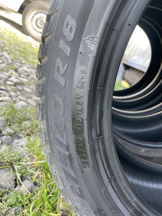 245/45/18 и 275/40/18 Pirelli 2022 г