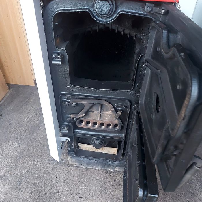 Vind centrala (cazan) viadrus din fonta 40kw cu 8 elementi