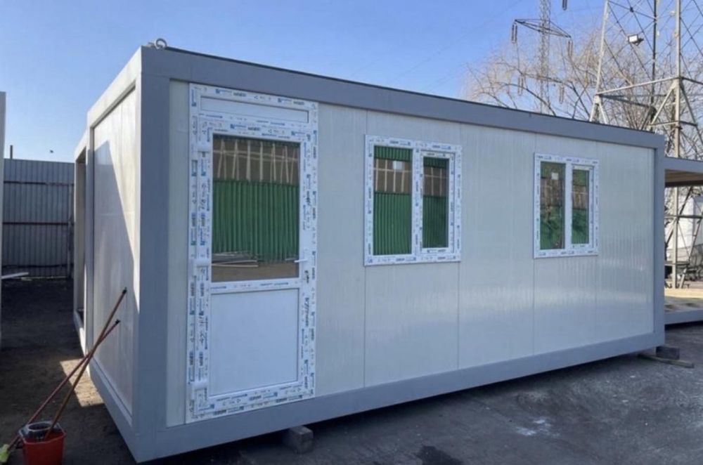 Container containere Modulare dormitor  birou
•Structura zicanta profa