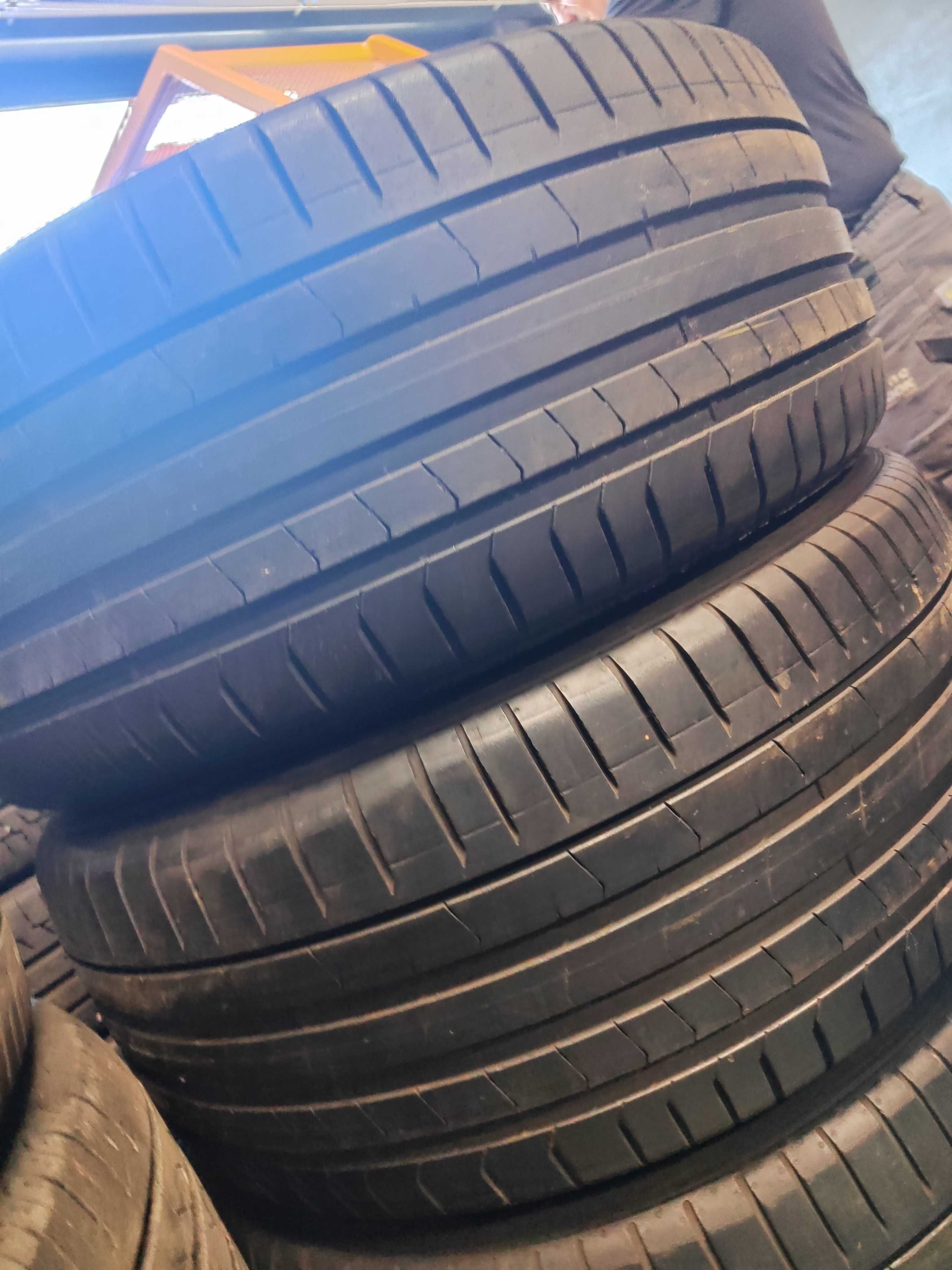 4бр.летни гуми 255/40/21 Pirelli