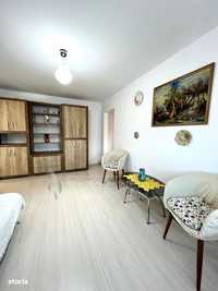 Apartament cu 2 camere, etajul 2 (zonă centrală)