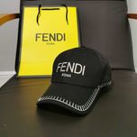 Мъжка Шапка с козирка Fendi