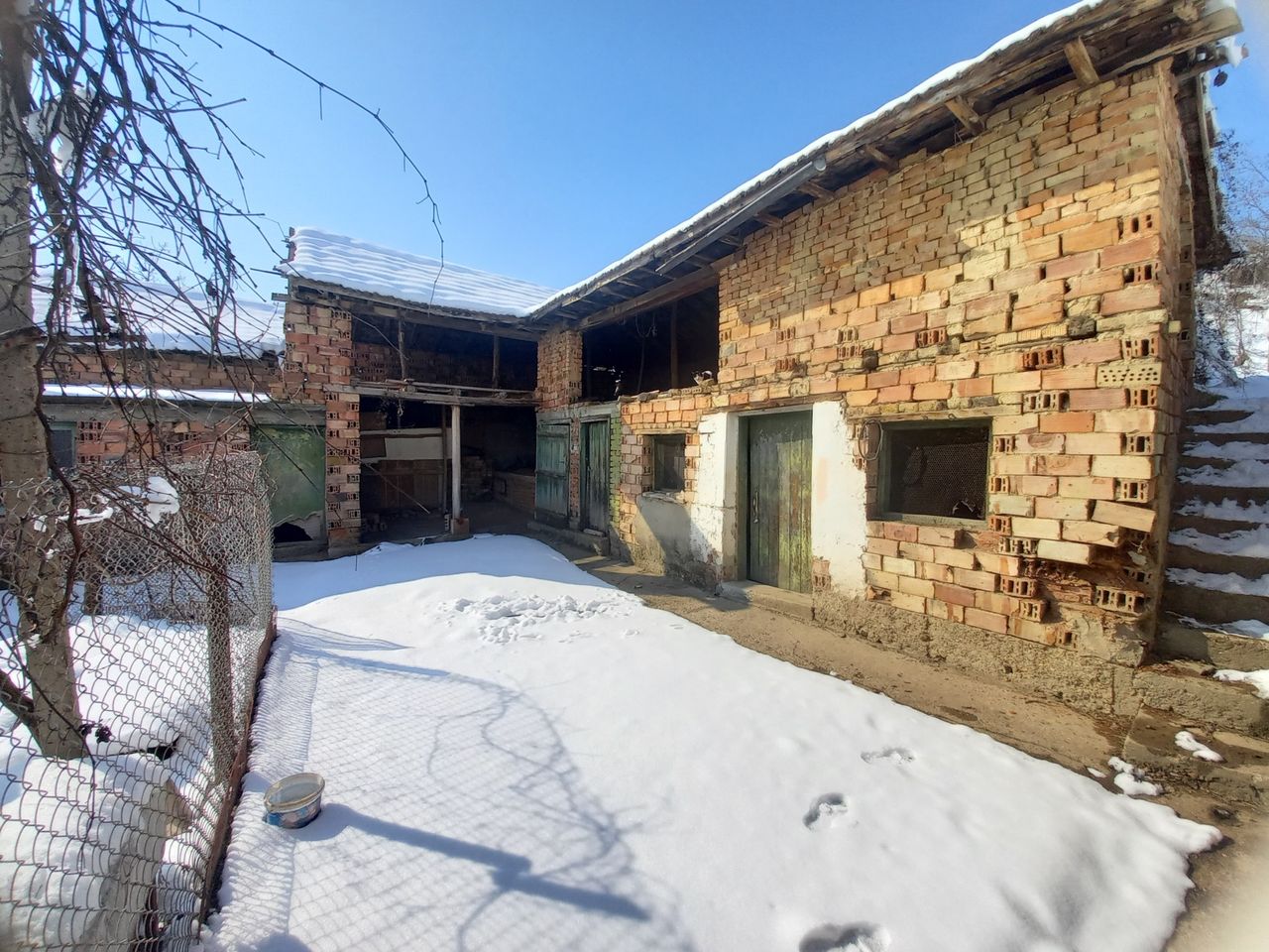 Продава се Етаж от къща в с. Божурица, Област Плевен - 90 кв.м за 198 €/кв.м - Снимка #3